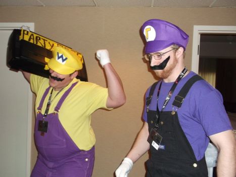 party_with_waluigi_and_wario_by_animevampiregirl25-d60hpxh